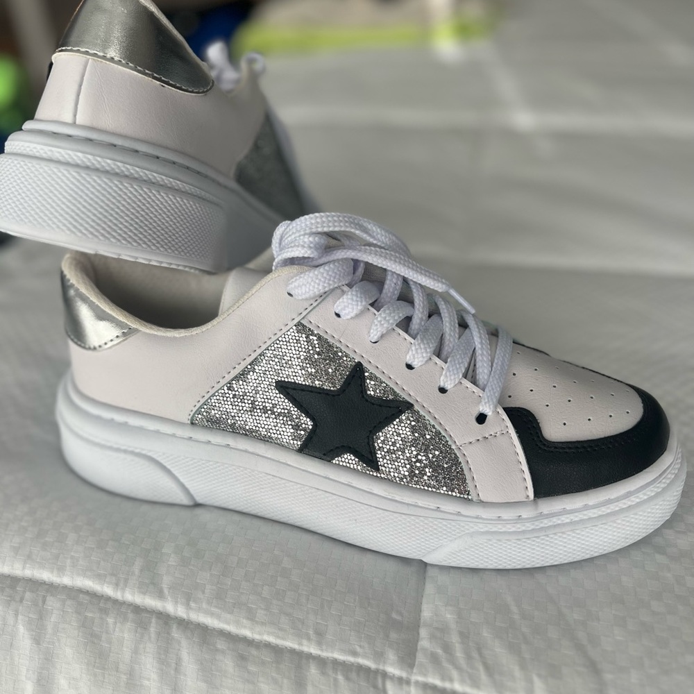 MKS boutique casual shoes. Fit like a size 9.5